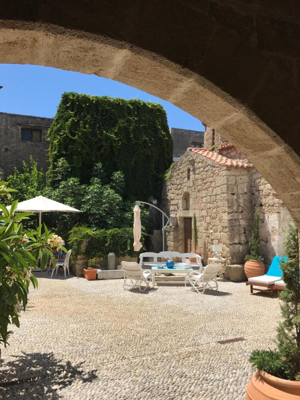 Saint Artemios Hotel And Oriental Suites Rhodes City Dış mekan fotoğraf