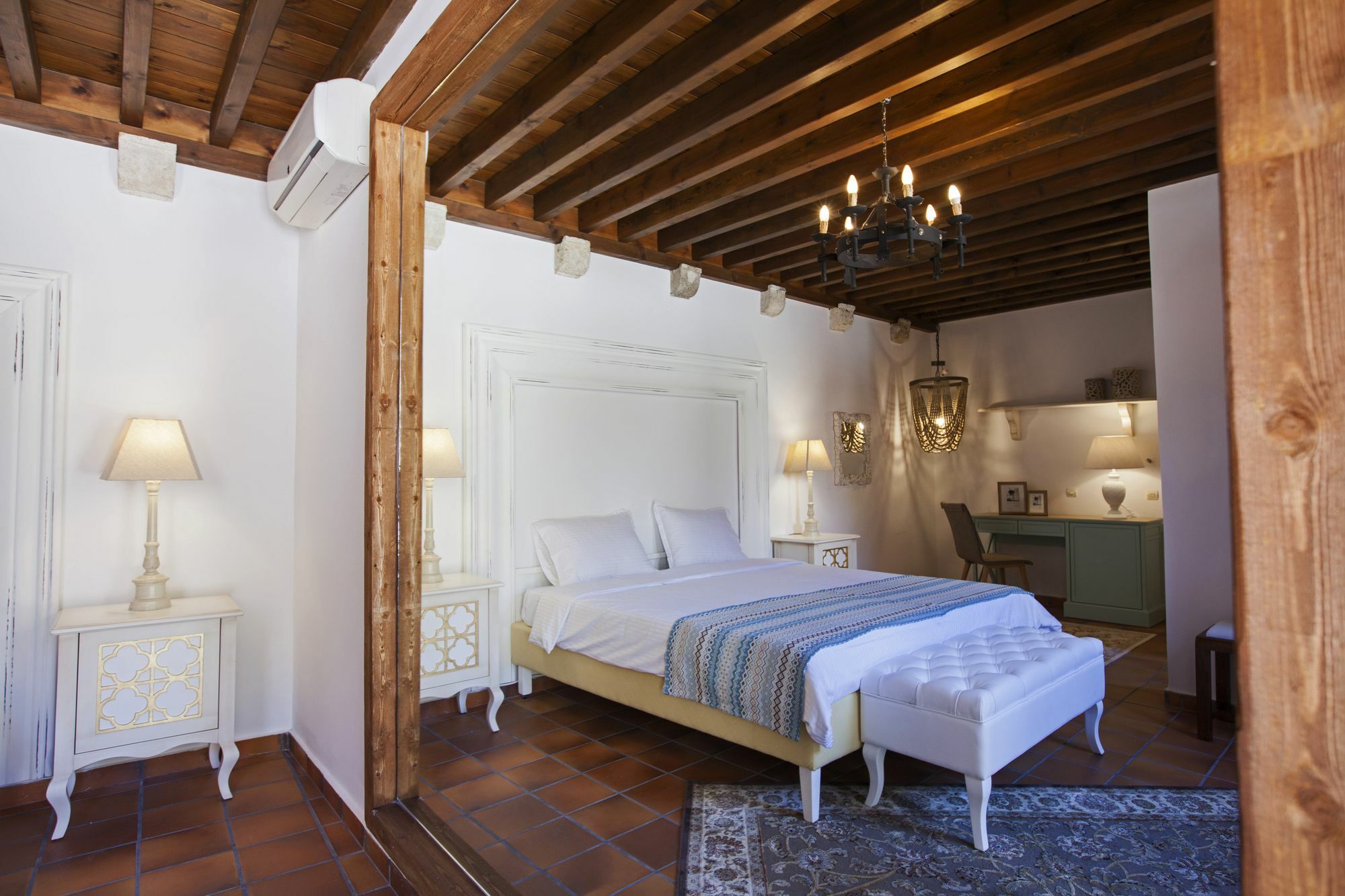 Saint Artemios Hotel And Oriental Suites Rhodes City Dış mekan fotoğraf